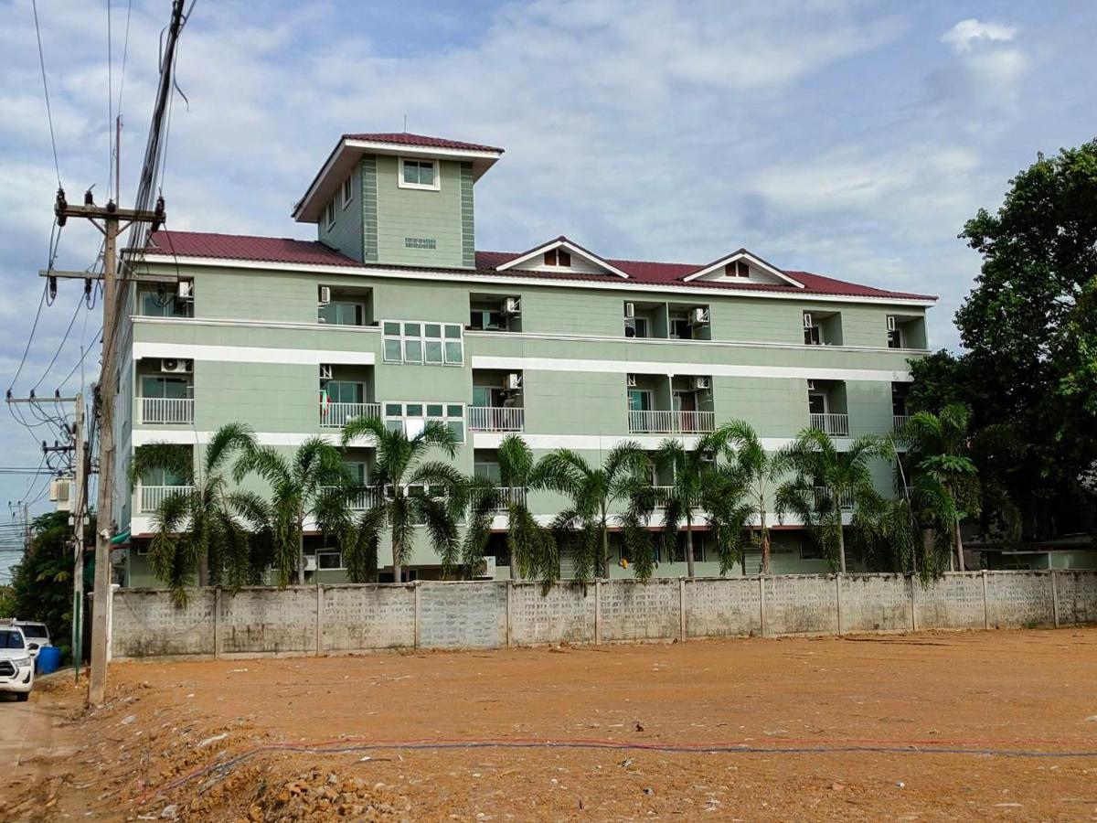 Motel Tisaraporn Resident à Ban Khlong Song Extérieur photo